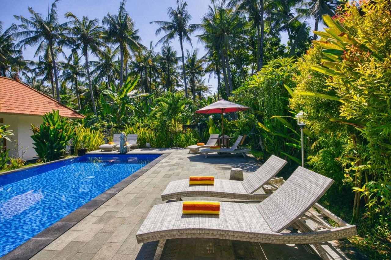 Coconut Hill Cottage Batununggul Екстериор снимка
