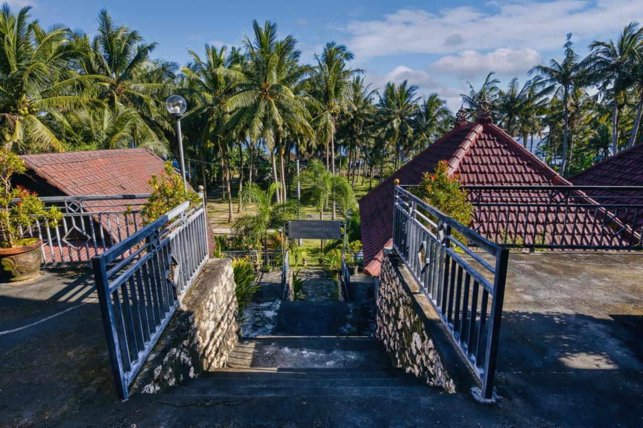 Coconut Hill Cottage Batununggul Екстериор снимка